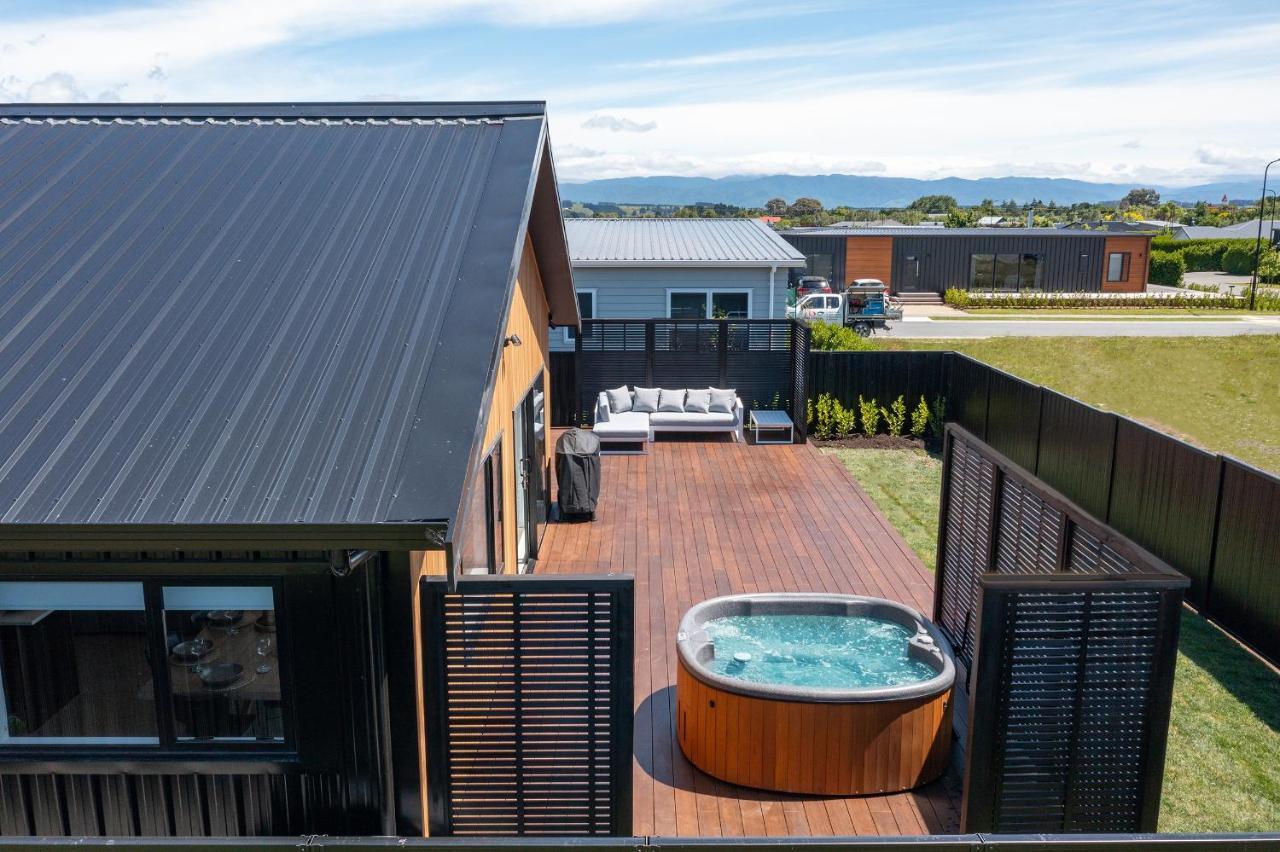 The Green House - Luxury Eco Escape มาร์ตินเบรอ ภายนอก รูปภาพ